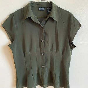 NY & Co. forest green blouse, size small
